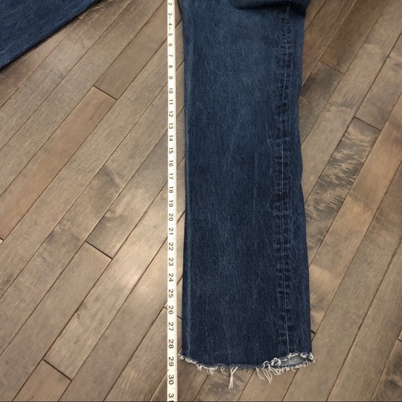 Vintage Levi’s 501 Curved Hem Cropped Jeans!!! - Picture 7 of 8